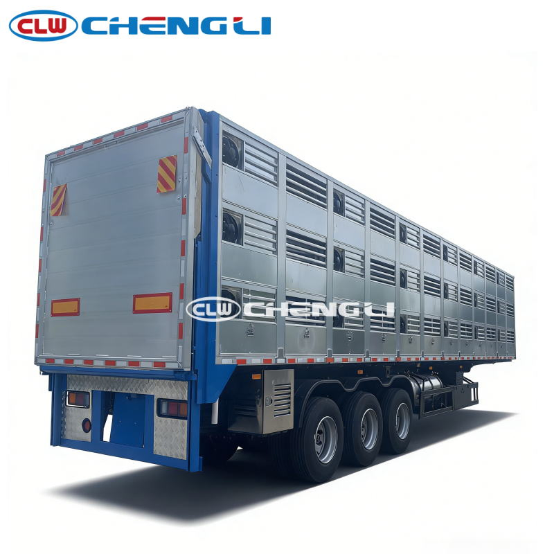 Semi-remorque bétaillère aluminium 3 essieux – 3 niveaux