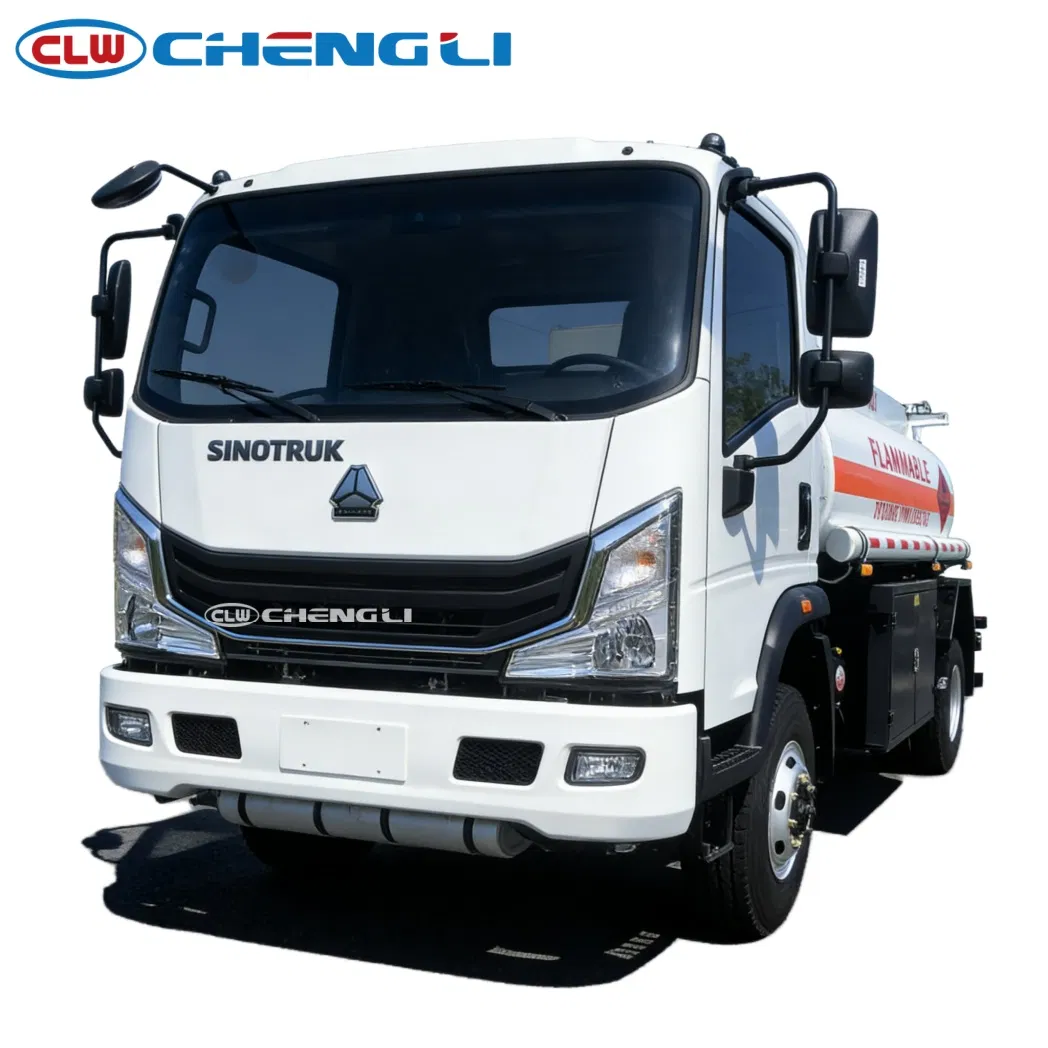 Camion de distribution de carburant HOWO 4×2 – double réservoir 4 000 L