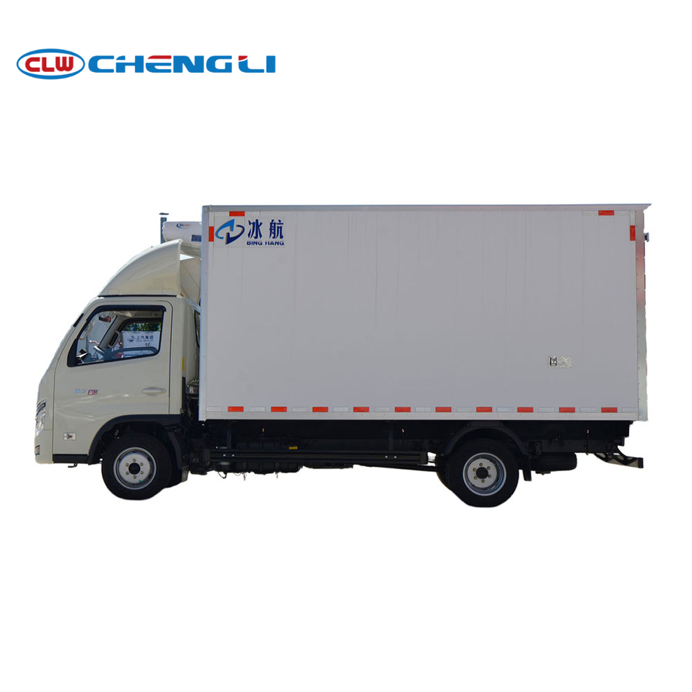 Camion frigorifique 700P 4×2 – moteur 190 ch