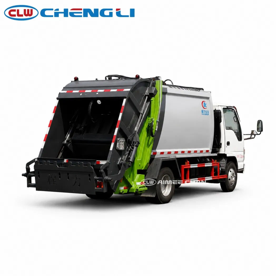 Isuzu 4×2 rear-load compactor truck, 6 m³ – view 5